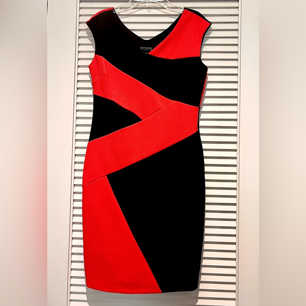 Enfocus Studio red/black dress•size 4•Never worn!